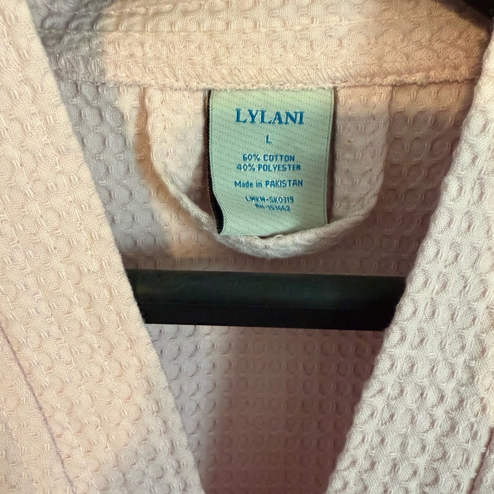 Pink Waffle Knit Robe - Picture 3 of 3